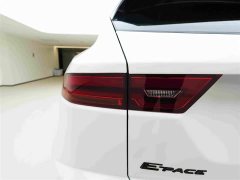 Jaguar E-PACE R-DYNAMIC SE BLACK Ebony Sport Edition - ფოტო 10
