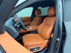 Li Auto L9 2023 Pro - ფოტო 12
