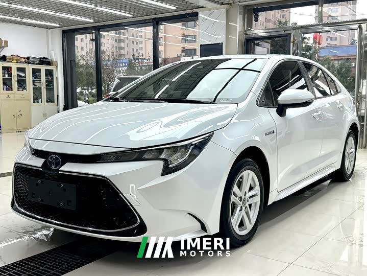 Toyota Corolla Hybrid 1.8H E-CVT Luxury - ავტომობილი ჩინეთიდან