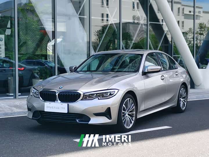 BMW 3 Series 320i M Sport Package - ავტომობილი ჩინეთიდან
