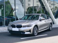 BMW 3 Series 320i M Sport Package - ფოტო 1