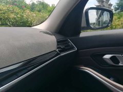 BMW 3 Series 320i M Sport Package - ფოტო 19