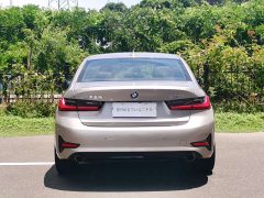 BMW 3 Series 320i M Sport Package - ფოტო 5