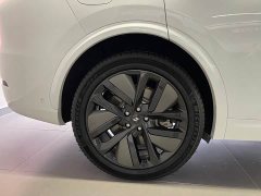 Li Auto L7 Ultra - ფოტო 10