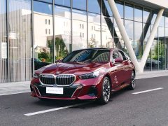 BMW 5 Series 530Li Luxury M Sport Package - ფოტო 1