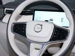 Volvo EM90 2025 Ultra Six-Seater - ფოტო 12