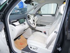 Volvo EM90 2025 Ultra Six-Seater - ფოტო 4