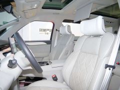 Volvo EM90 2025 Ultra Six-Seater - ფოტო 5