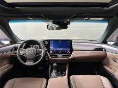 Lexus ES 300h Premium Edition - ფოტო 7