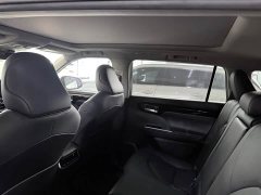Toyota Highlander 2022 380T AWD Premium 7-Seater - ფოტო 12