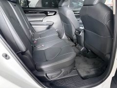 Toyota Highlander 2022 380T AWD Premium 7-Seater - ფოტო 13