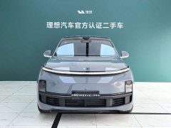 Li Auto L8 Ultra Smart Refresh Edition - ფოტო 2