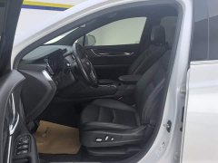 Cadillac XT5 2.0T AWD Luxury - ფოტო 9