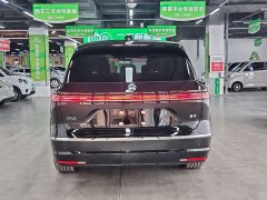 NIO ES8 Five-Seat Executive Luxury Edition - ფოტო 6