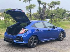 Honda Civic Hatchback 220 Turbo CVT Trendy Control - ფოტო 18