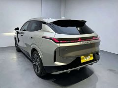 Lynk & Co Geely Lynk & Co 08 EM-P 120km Extended Range Plus - ფოტო 4