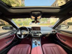 BMW 5 Series 530Li Premier M Sport Package - ფოტო 9