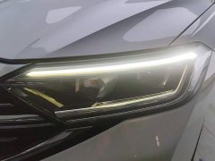 Volkswagen Sagitar 300TSI DSG Excellence Edition - ფოტო 5