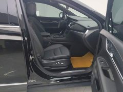 Cadillac XT5 2.0T FWD Luxury - ფოტო 8