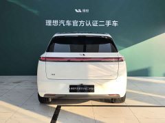 Li Auto L7 Pro - ფოტო 15