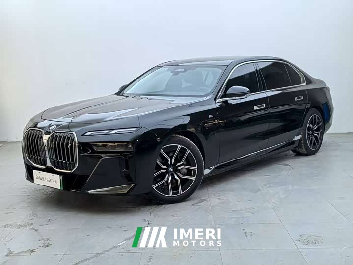 BMW i7 2023 eDrive50L Leading M Sport Package - ავტომობილი ჩინეთიდან