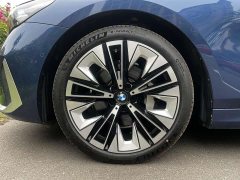 BMW 5 Series 530Li Luxury Edition Premium Package - ფოტო 11
