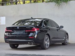 BMW 5 Series 530Li Premier Luxury Package - ფოტო 4