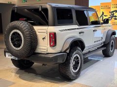 Ford Mustang 2.3T Dark Diamond Off-Road Edition - ფოტო 10