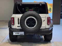 Ford Mustang 2.3T Dark Diamond Off-Road Edition - ფოტო 11