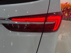Buick GL8 Land Official Business Class 652T Comfort Edition - фото 11