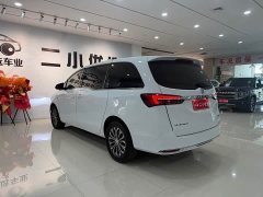 Buick GL8 Land Official Business Class 652T Comfort Edition - фото 5