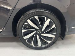 Volkswagen Passat 330TSI Elite - ფოტო 18