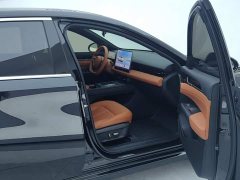 Wuling Xingguang 610km Smart Flagship - ფოტო 8