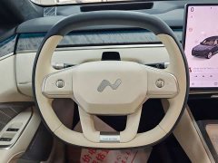 Nio Lerado L90 Ultra Six-Seater - ფოტო 11