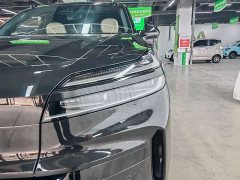 Nio Lerado L90 Ultra Six-Seater - ფოტო 14