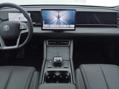 BYD Qin L DM-i Smart Drive Edition 120KM Superior - ფოტო 16