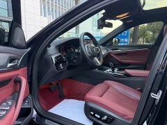 BMW 5 Series 530Li Luxury M Sport Package - ფოტო 6