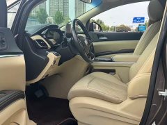 Buick GL8 2023 Land Executive Cabin 652T Luxury - ფოტო 4