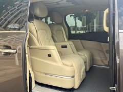 Buick GL8 2023 Land Executive Cabin 652T Luxury - ფოტო 7