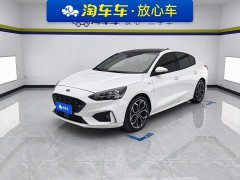 Ford Focus 2021 Sedan EcoBoost 180 Automatic ST Line - ფოტო 1