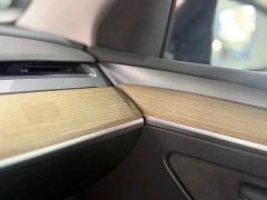 Tesla Model Y 2022 Facelift Rear-Wheel Drive - ფოტო 16