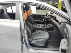 SAIC MG i5 2024 1.5L CVT Prestige - ფოტო 8