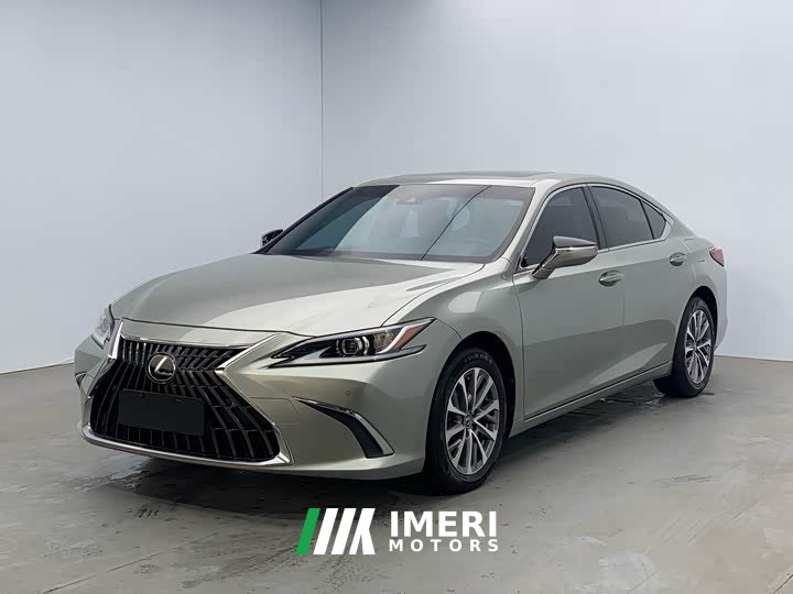 Lexus ES 200 Excellence Edition