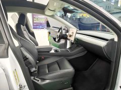 Tesla Model Y Long Range All-Wheel Drive - ფოტო 7