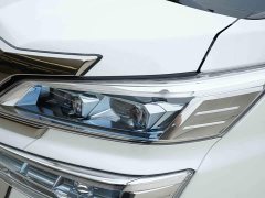 Toyota Vellfire Crown Hybrid 2.5L HV Luxury Edition - ფოტო 14