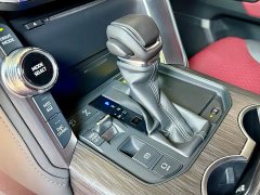 Toyota Land Cruiser (Imported) LC300 3.5T Automatic - ფოტო 11