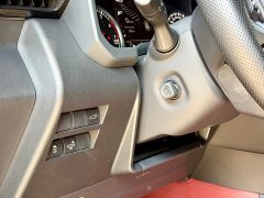 Toyota Land Cruiser (Imported) LC300 3.5T Automatic - ფოტო 13