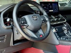 Toyota Land Cruiser (Imported) LC300 3.5T Automatic - ფოტო 5