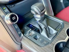Toyota Land Cruiser (Imported) LC300 3.5T Automatic - ფოტო 13