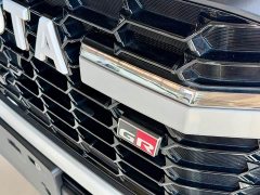 Toyota Land Cruiser (Imported) LC300 3.5T Automatic - ფოტო 5